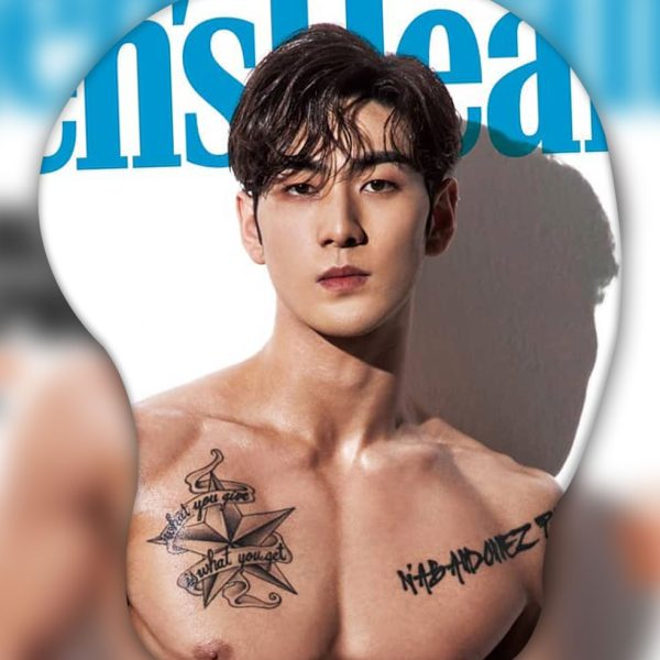 Kang Dong-ho Tapis de Souris Seins