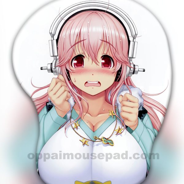 Super Sonico Tapis de Souris Seins