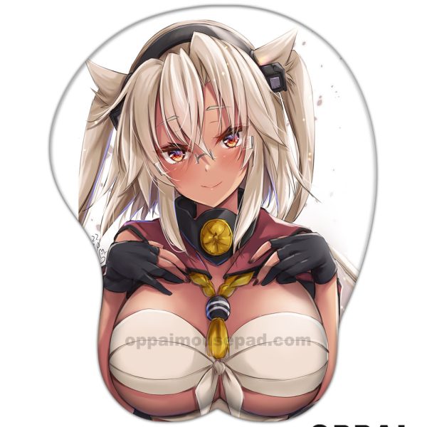Musashi Tapis de Souris Seins Kantai Collection