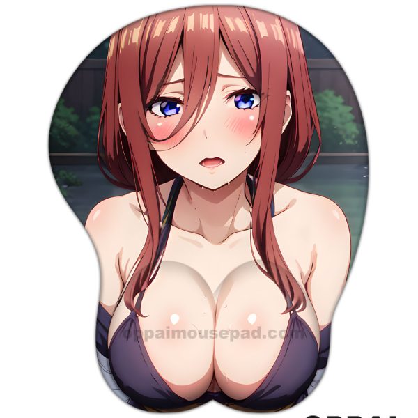 Miku Nakano Tapis de Souris Boobs 5Toubun no Hanayome